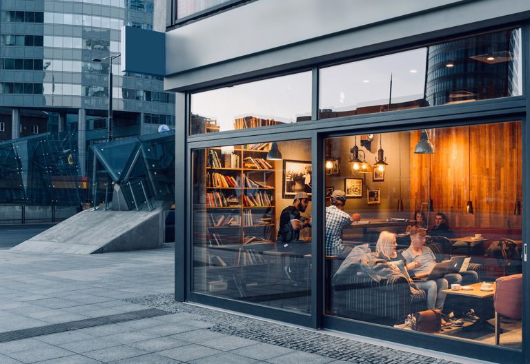 Hochwertiges Inkasso für kleine Unternehmen | Intrum