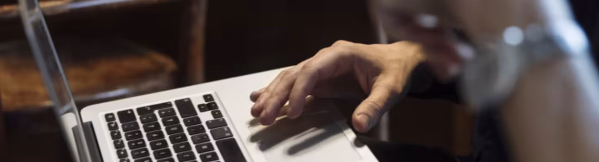 mesoneer und Intrum lancieren Online-Identifizierungslösung mit qualifizierter elektronischer Signatur